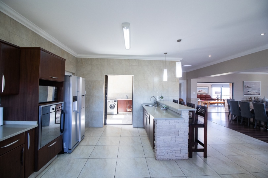 4 Bedroom Property for Sale in Cypraea Sands Estate Eastern Cape